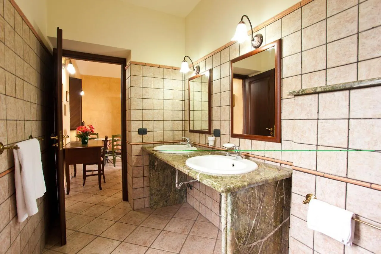 Le Grotte Bed & Breakfast Riposto Italy