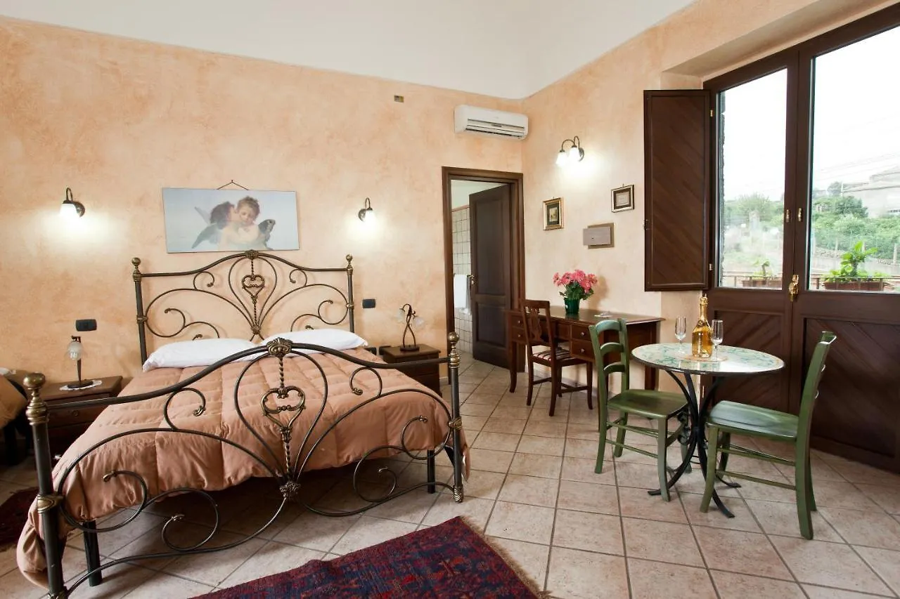 Le Grotte Bed & Breakfast Riposto Italy