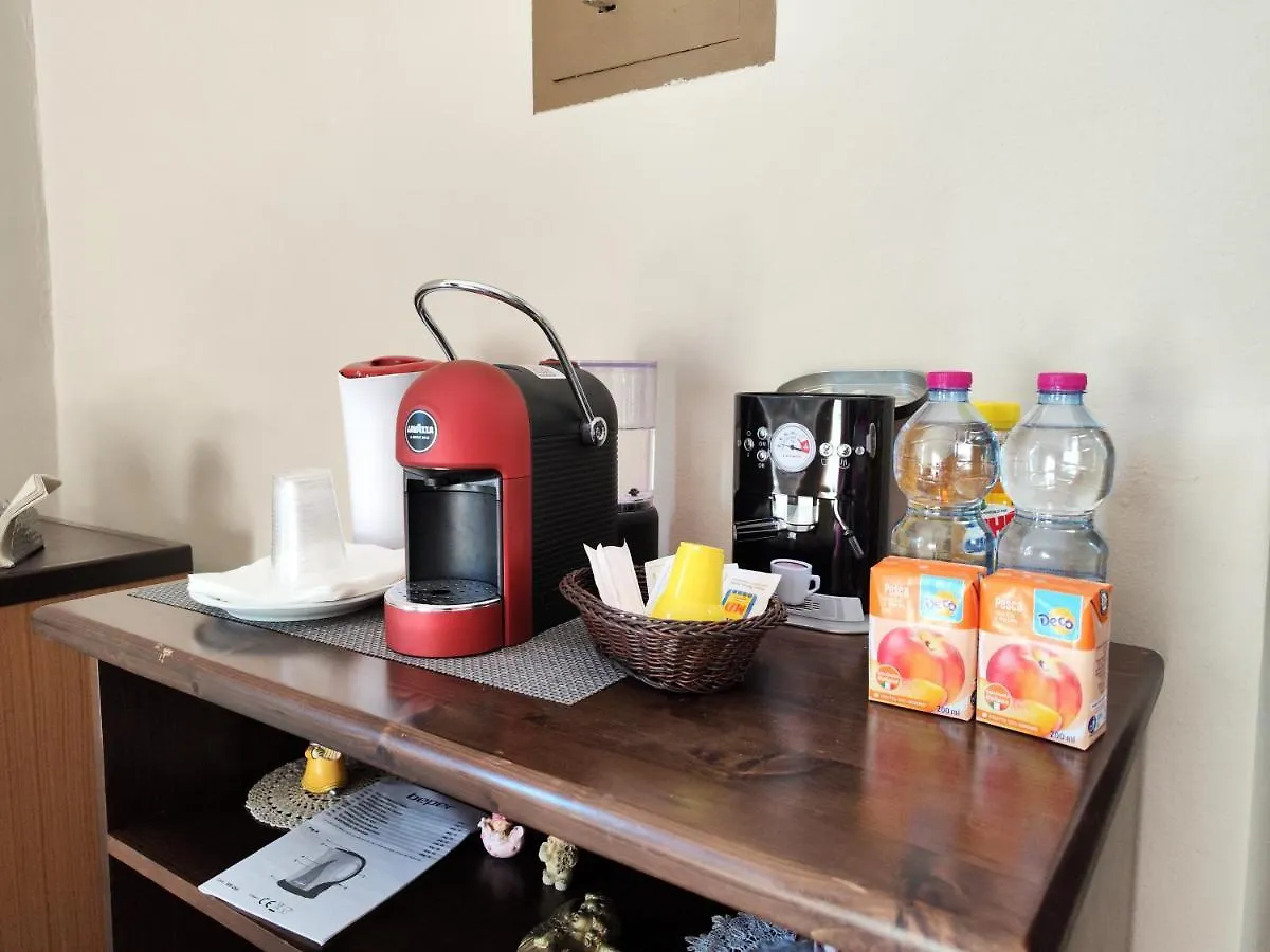 Le Grotte Bed & Breakfast Riposto
