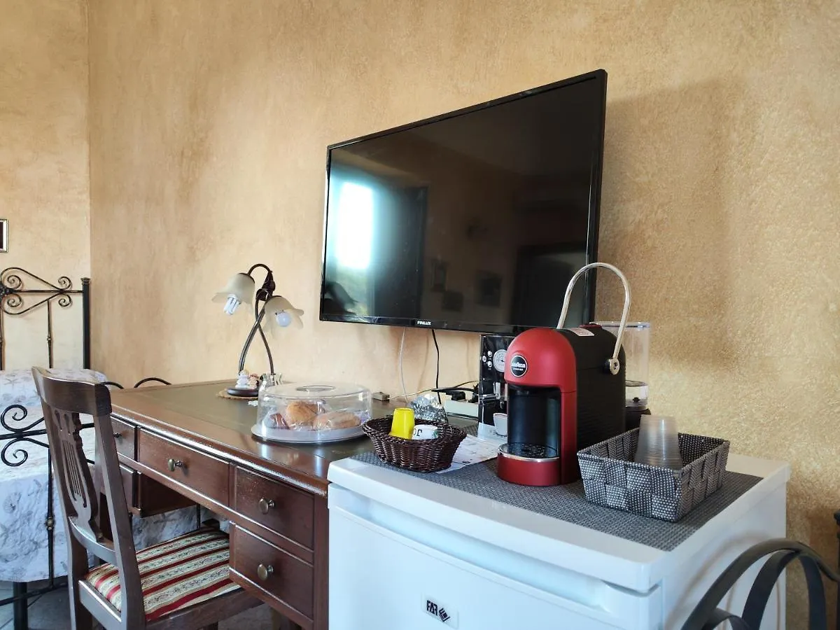 Le Grotte Bed & Breakfast Riposto